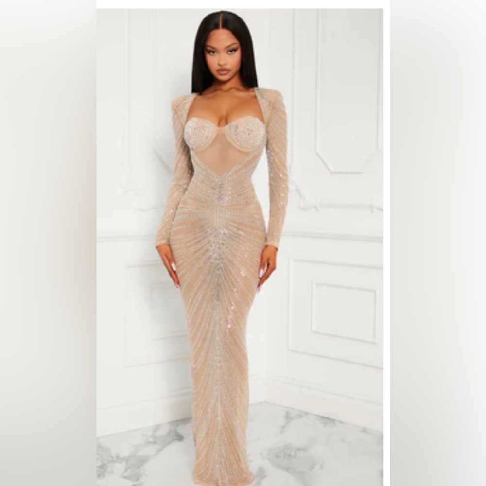Elegant Beige Evening Gown